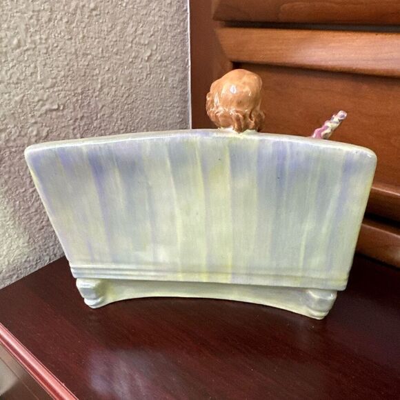 Retired Royal Doulton Bone China #HN1298 'Sweet and Twenty' Figurine - Picture 3 of 6